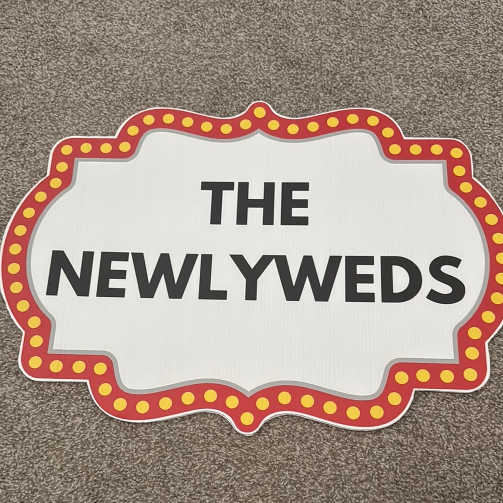 Charming White and Red Newlyweds Sign